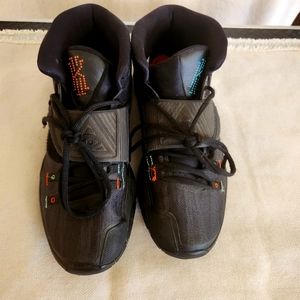 Nike Kyrie 6 Shot Clock - Size 10